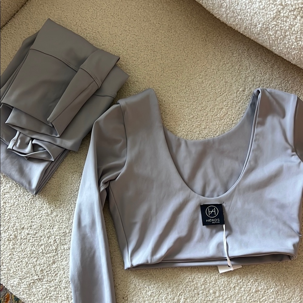 NWT Heros activewear set in grey lilac
